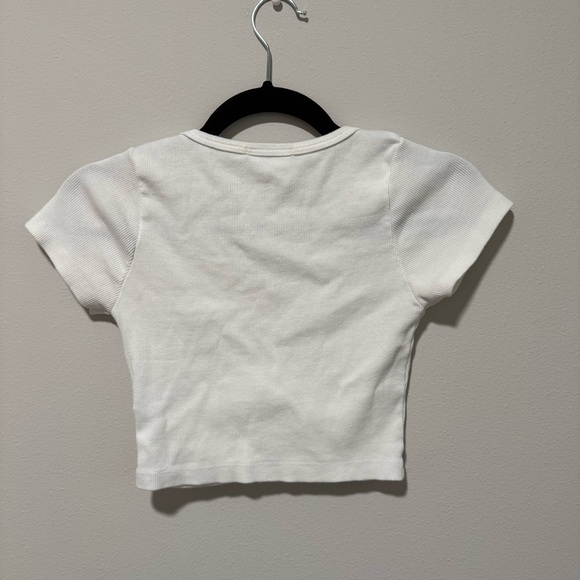 Brandy Melville Button-Up Crop Top - Picture 3 of 3